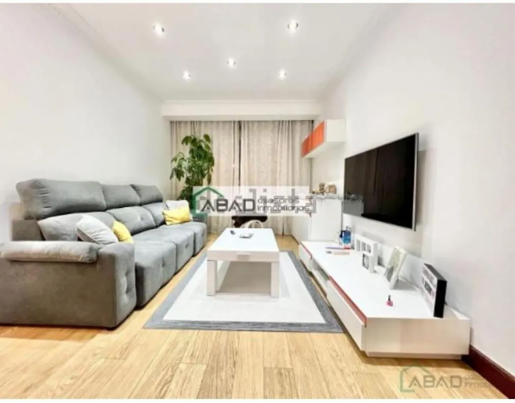 Santuchu Apartamento Elegante Con Wifi Bilbao 0*,